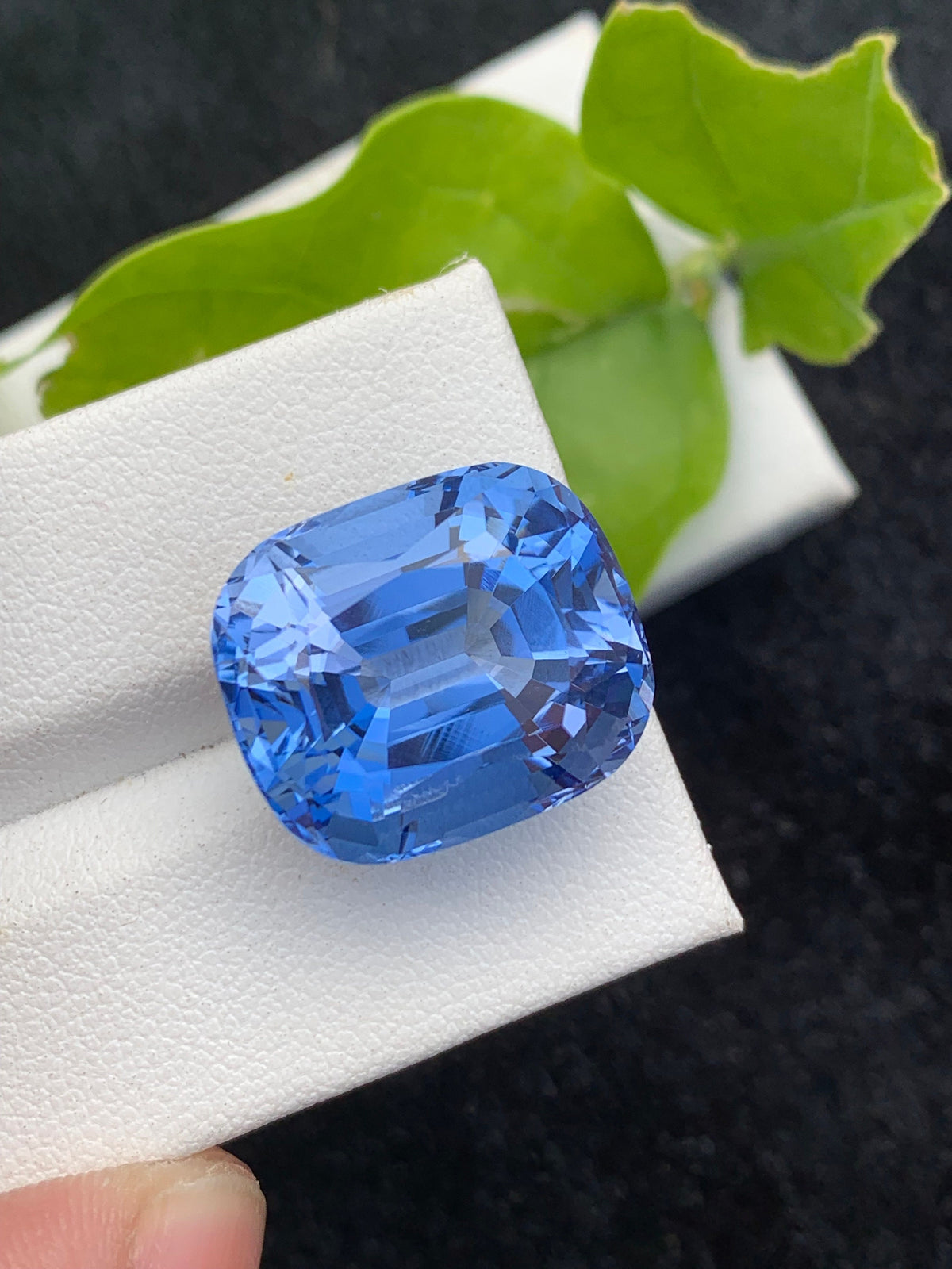 Santa Maria Blue Aquamarine Gemstone: Faceted Cushion Cut Beryl, 20.50 Carats