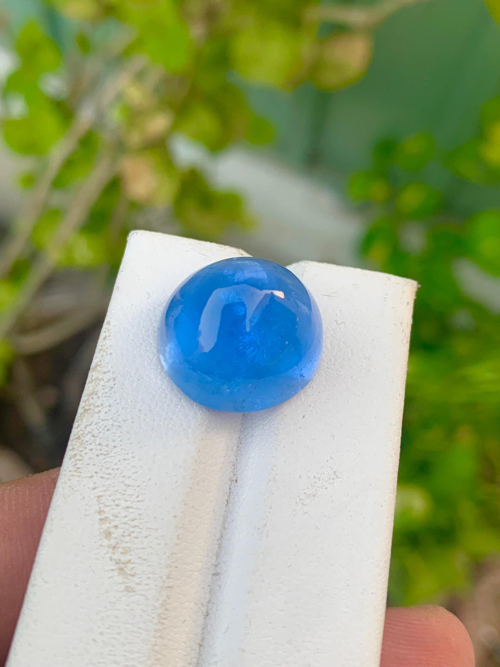 Santa Maria Aquamarine Cabochon: Deep Blue Gemstone, 22.60 CT