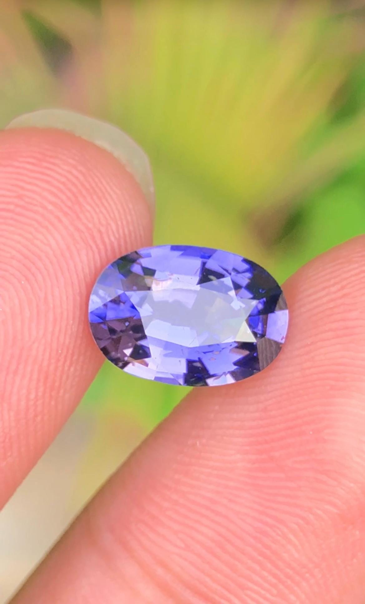 Color Change Spinel3.05ct Oval Faceted Cut – Color-Change Blue to Purple with Certificate.