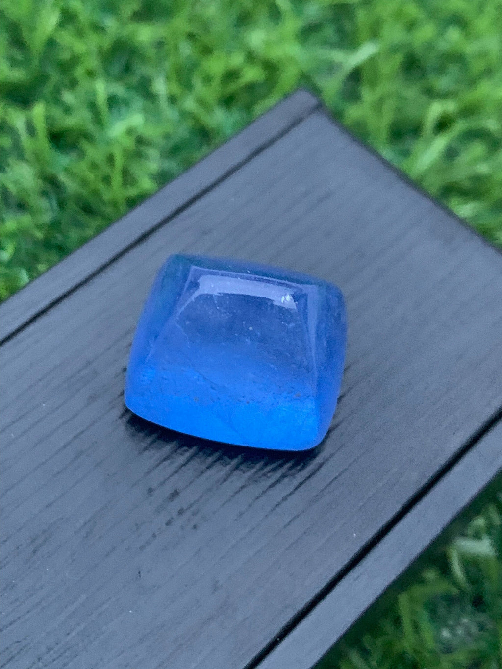 Santa Maria Aquamarine Cabochon: Deep Blue Gemstone, 38.85 CT