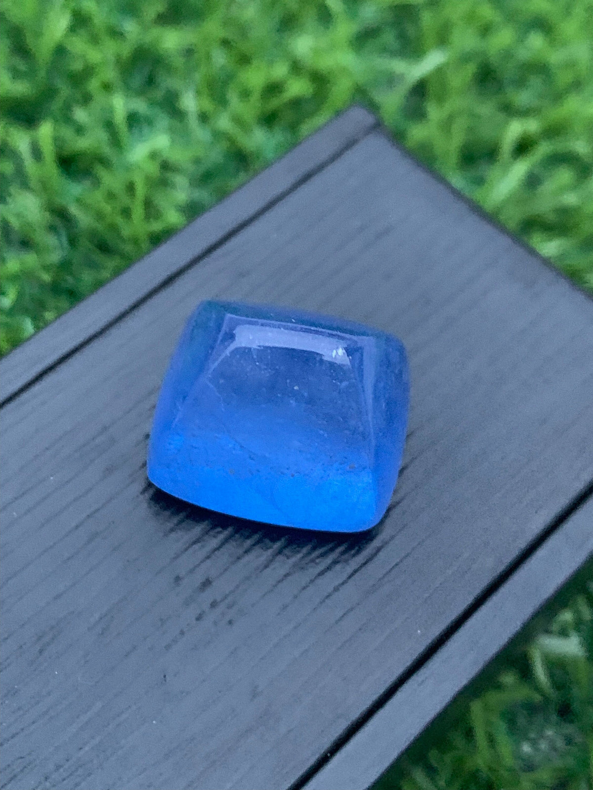 Santa Maria Aquamarine Cabochon: Deep Blue Gemstone, 38.85 CT
