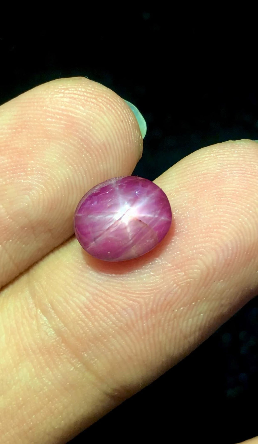 Purplish Pink Star Sapphire 3.40ct Oval Cabochon – Radiant Six-Ray Asterism Gem