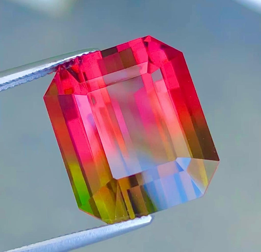Unusual 14 Cts Watermelon Tourmaline,Red & Green No Heat Natural Gem