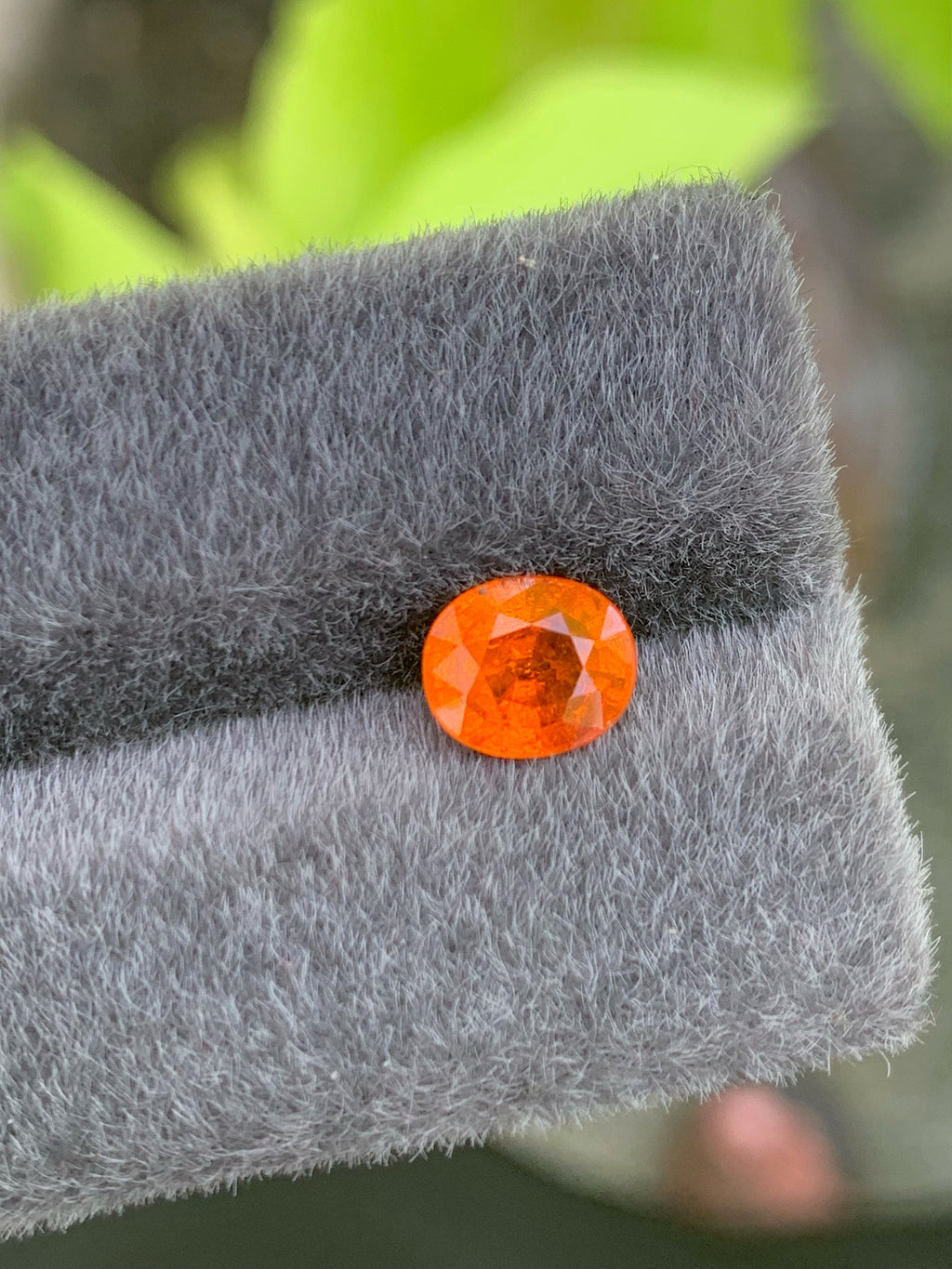 Natural Fanta Garnet Gemstone: Oval Cut Ring Stone, 2.60 CT