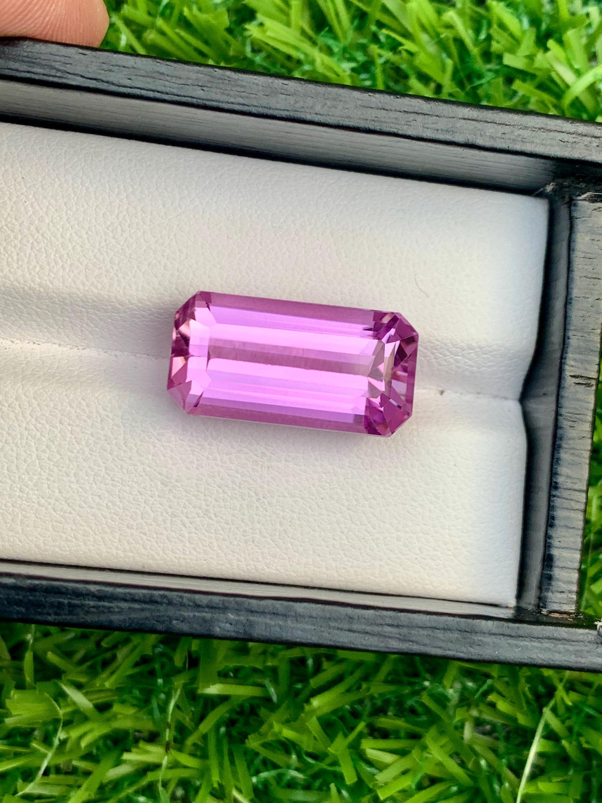 Deep Pink Kunzite Gemstone: 18.80 CT Emerald Cut, Afghanistan