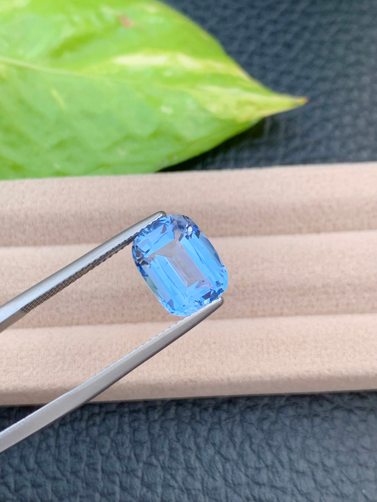 Santa Maria Blue Aquamarine: 4.50 CT VVS Cushion Cut Gemstone