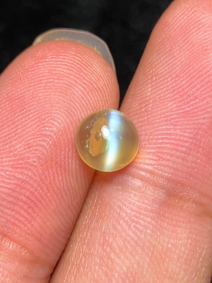 Cat’s Eye Chrysoberyl 1.67ct Round Cabochon • Sri Lanka Gemstone With Certificate