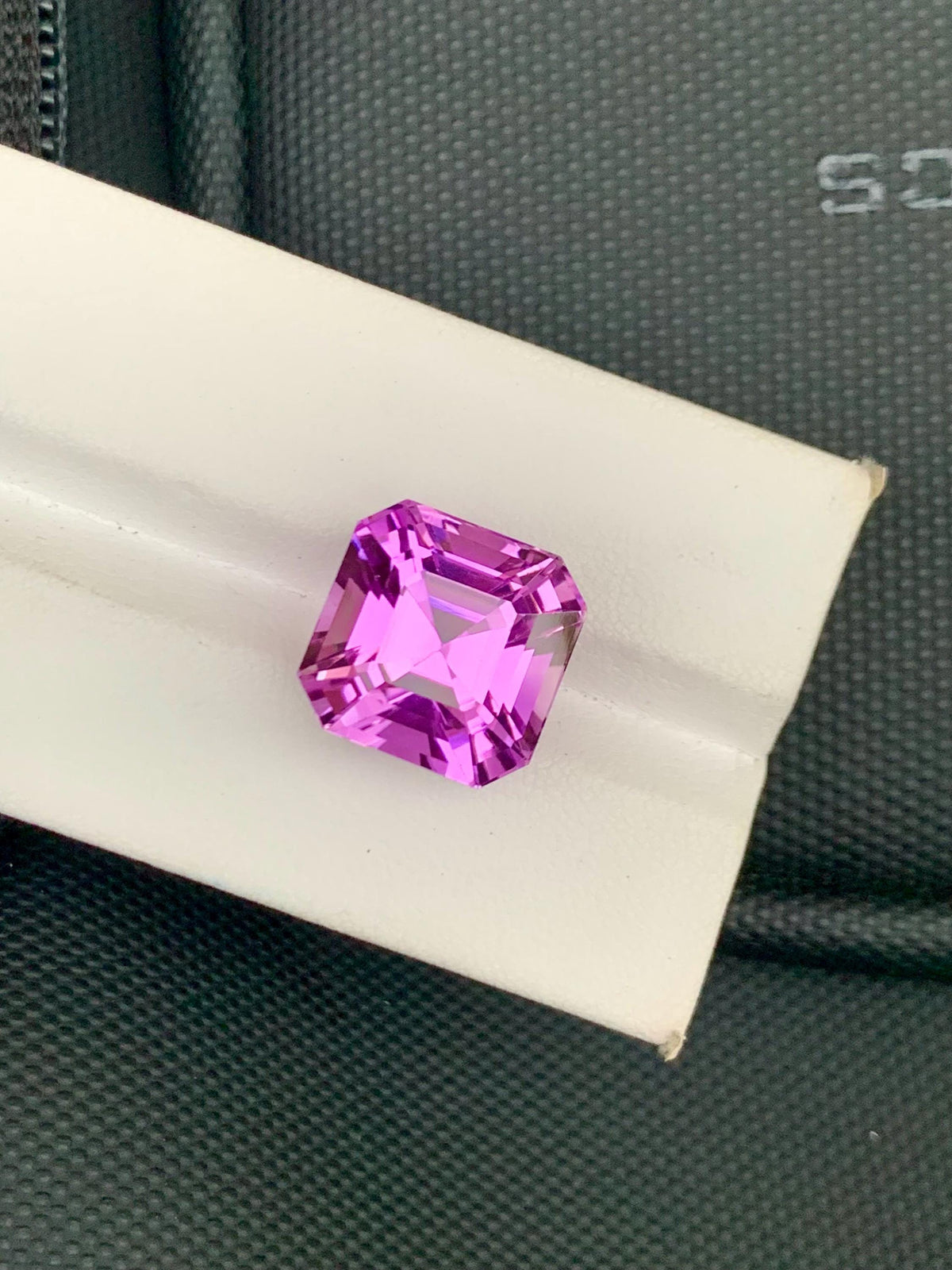 Deep Pink Kunzite Gemstone: 17.53 CT Asscher Cut Loose Stone