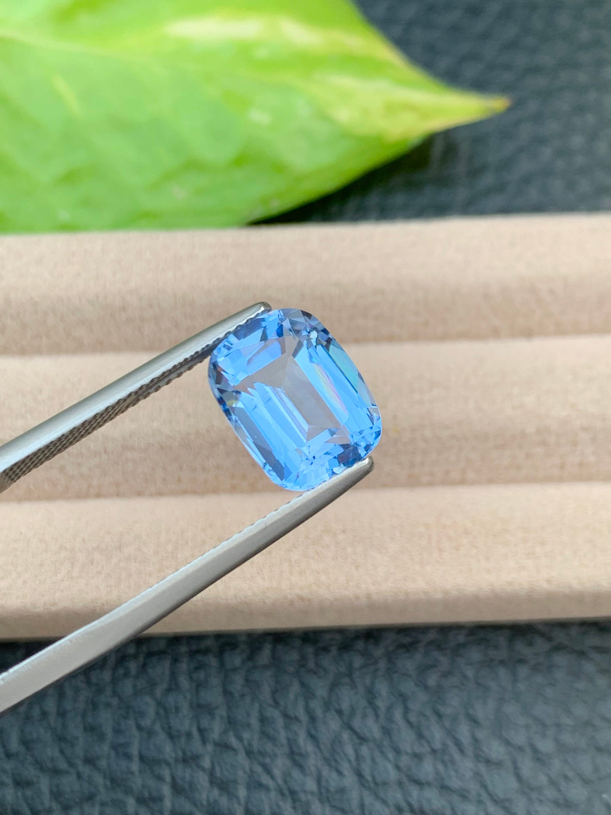 Santa Maria Blue Aquamarine: 4.50 CT VVS Cushion Cut Gemstone