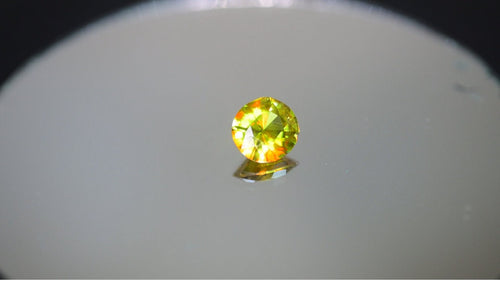 1.35 Carat Natural Chrome Sphene Gemstone: Nugget Green Sparkle