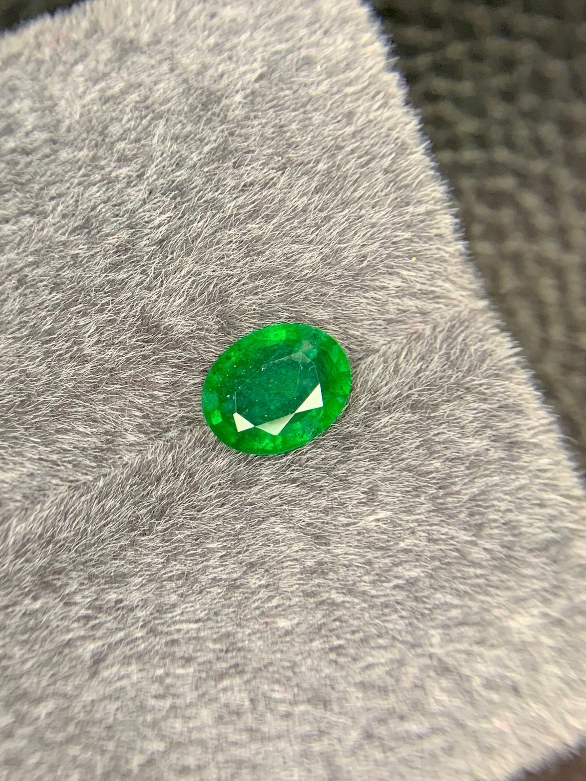 Zambia Emerald Gemstone: Oval Cut, Natural Green Emerald, 2.92 CT