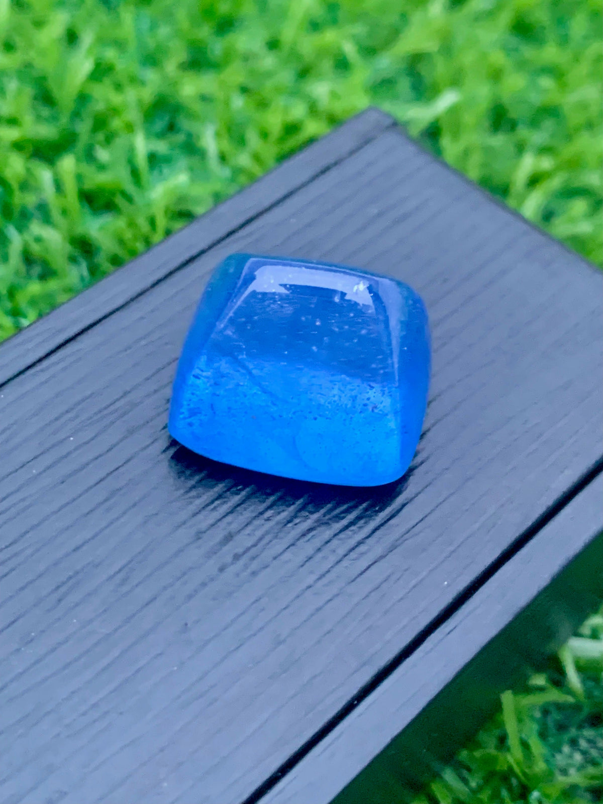Santa Maria Aquamarine Cabochon: Deep Blue Gemstone, 38.85 CT