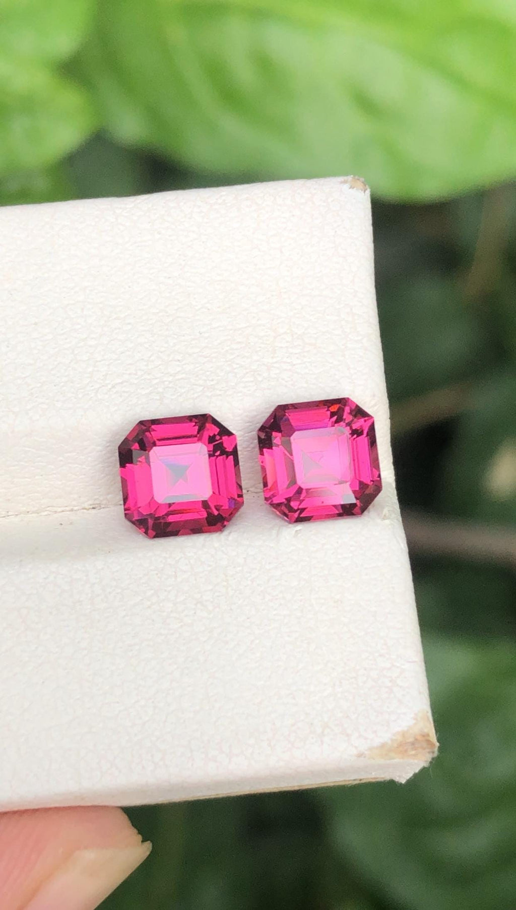 Malaya Garnet Pair 3.45ct Asscher Cut – Vibrant Peach-Pink Color