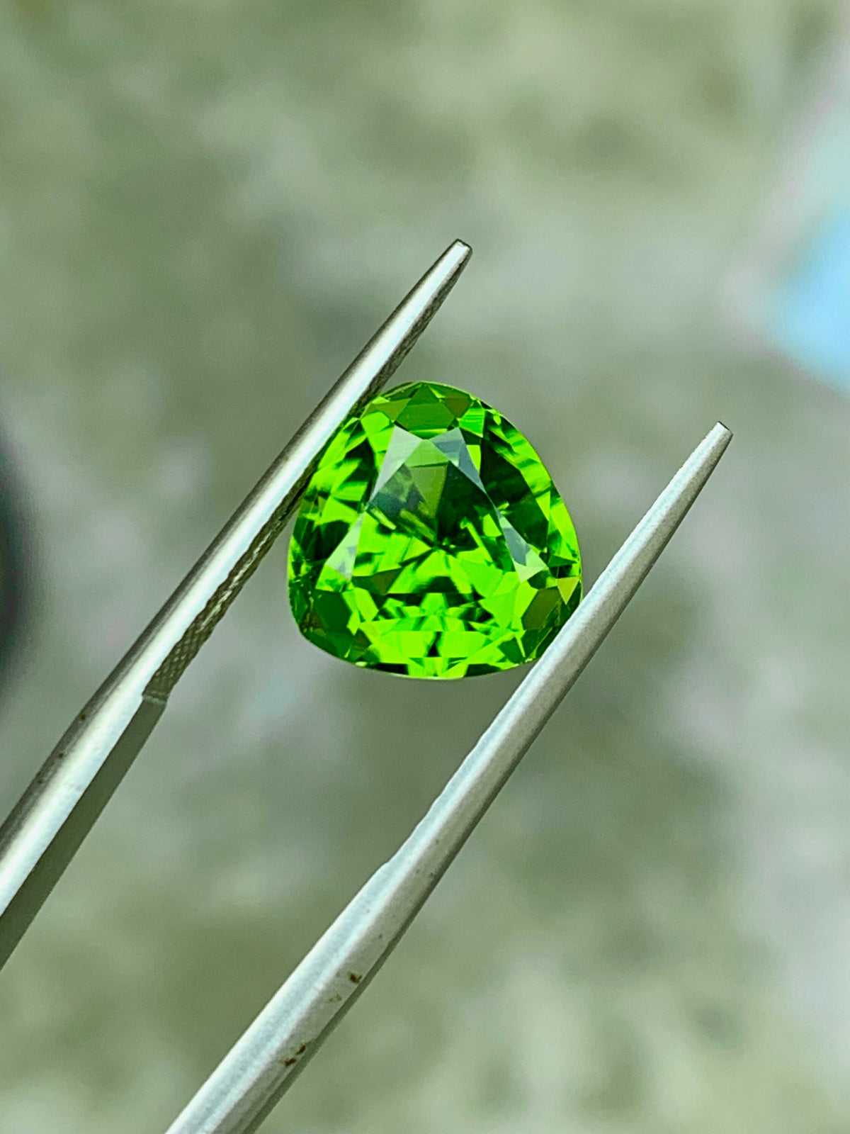 Trillion Cut Green Peridot Gemstone: Natural August Birthstone, 3.95 Cts