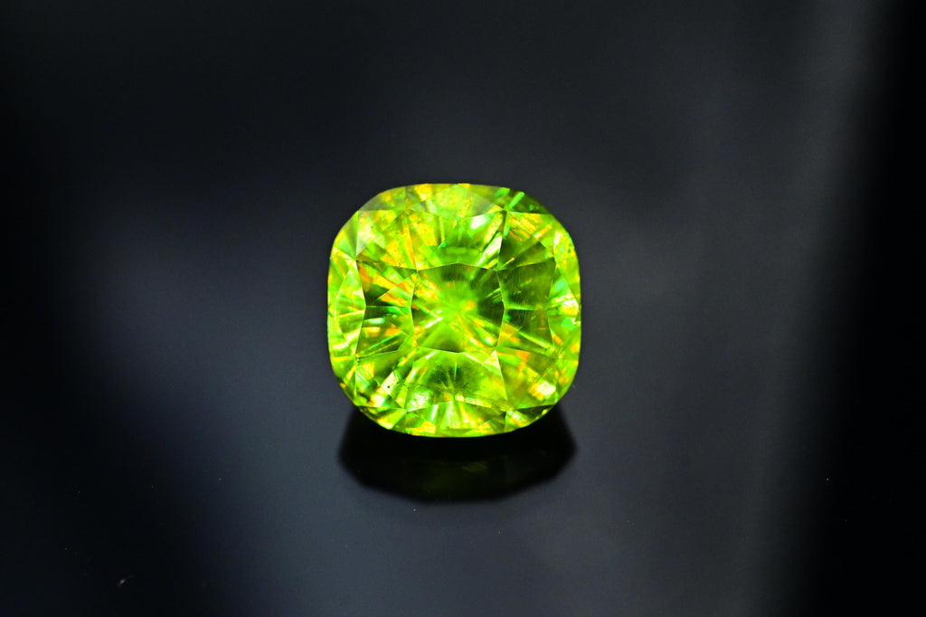 Natural Green Sphene Gemstone: 8.35 CT Cushion Cut Jewelry Stone