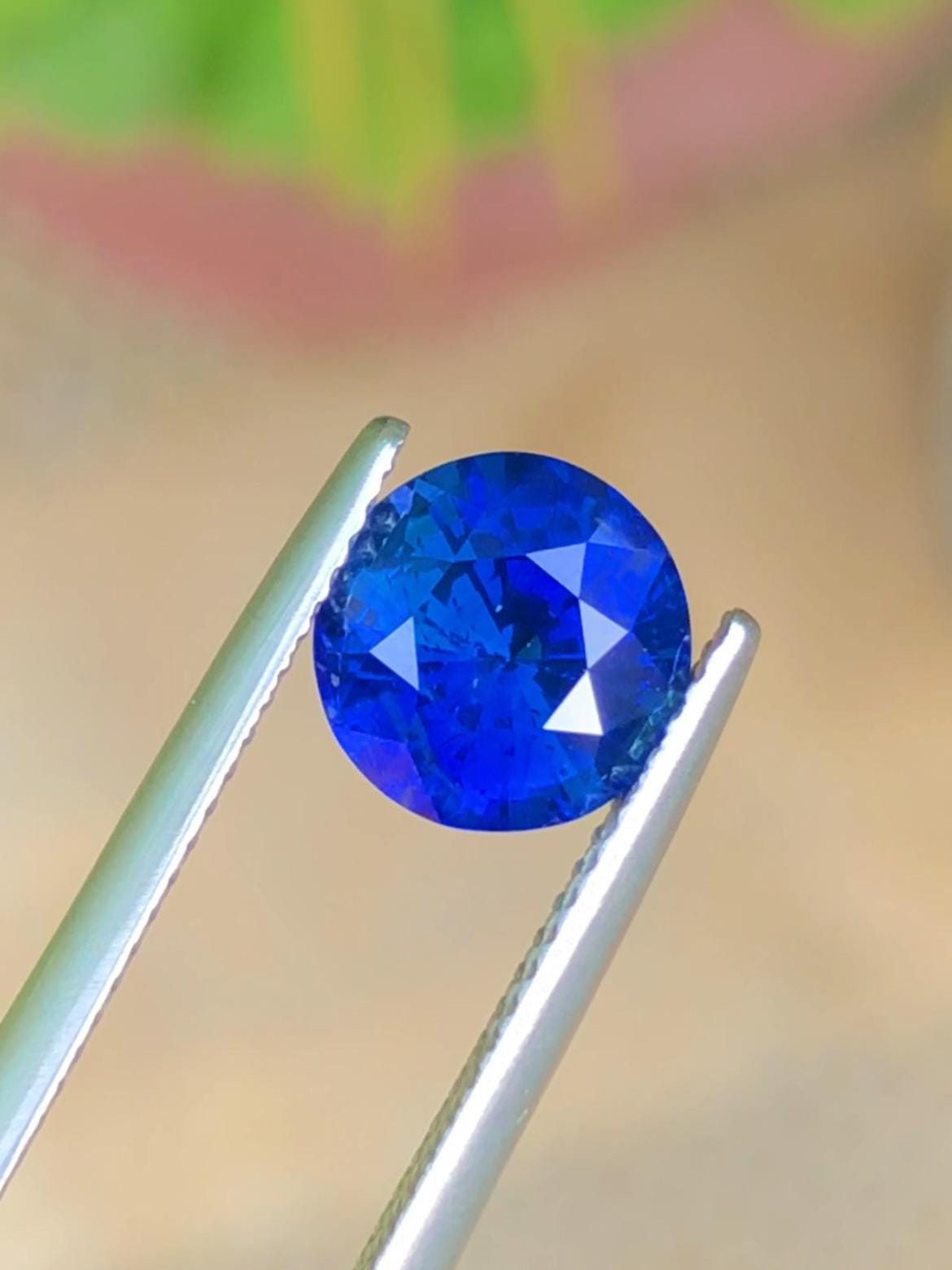 Royal Blue Sapphire 2.84ct Round Cut –  from Sri Lanka