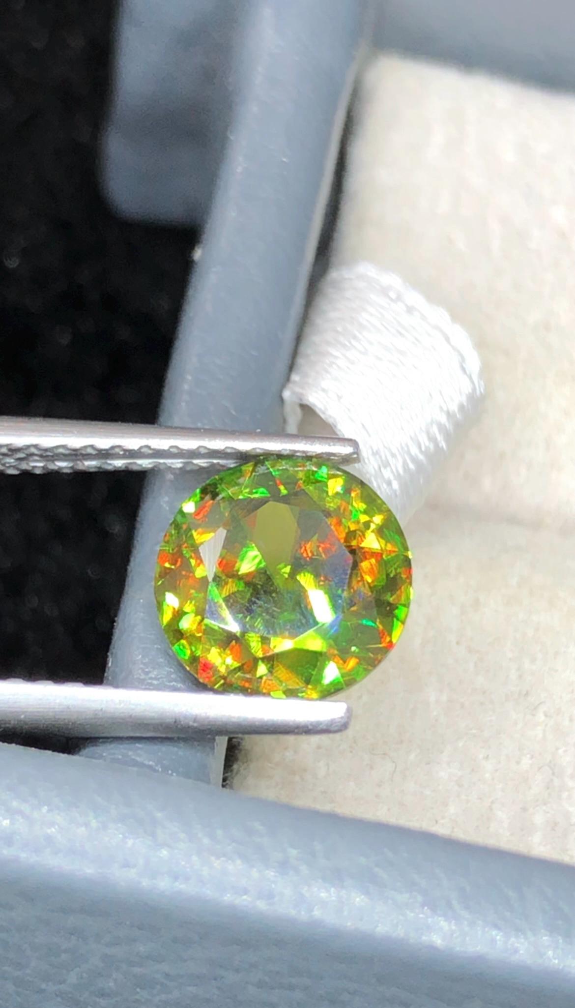 Chrome Sphene 1.75ct Round Cut From Madagascar