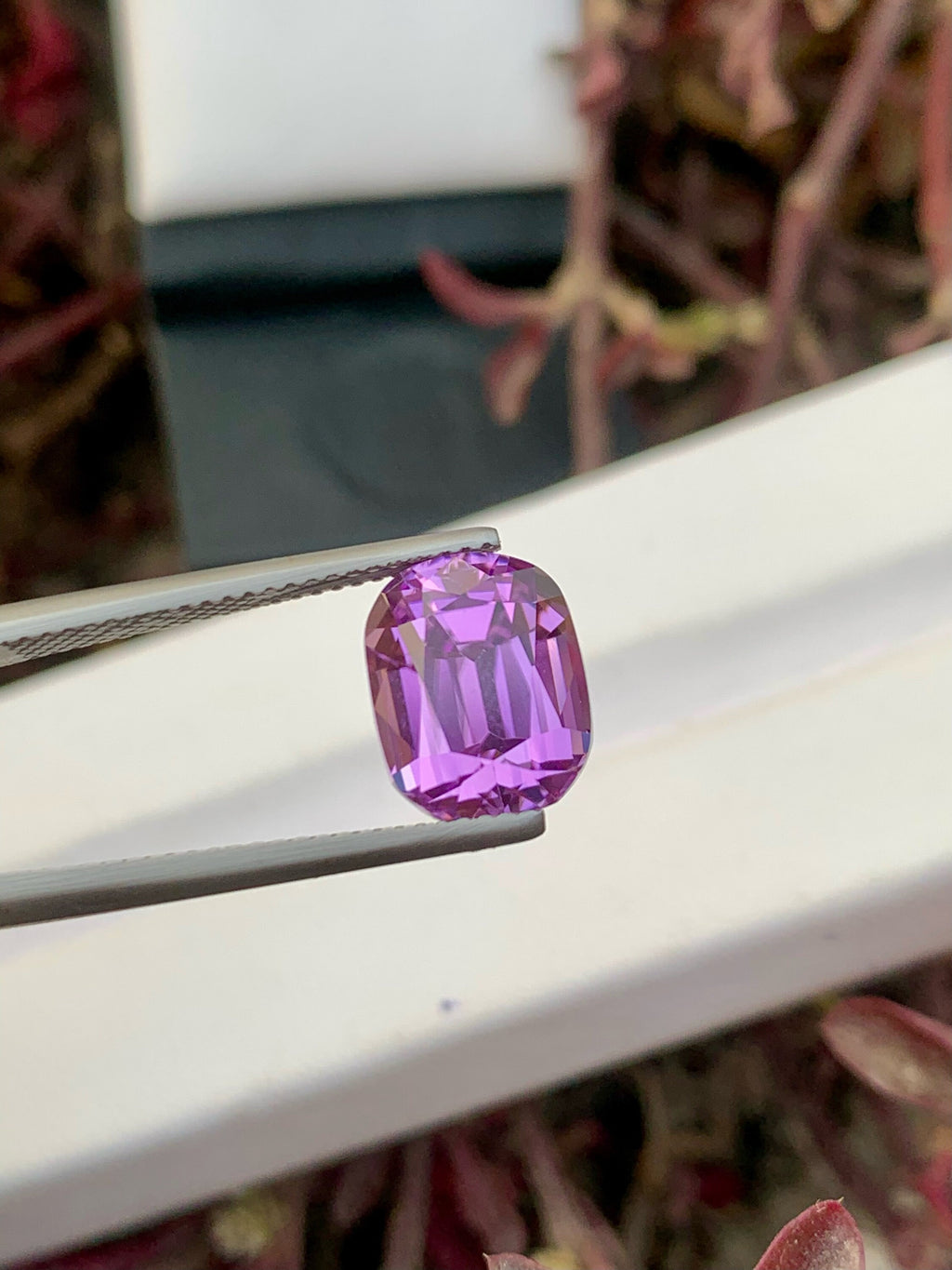 Deep Pink Kunzite Gemstone: 7.15 CT Cushion Cut Spodumene Stone