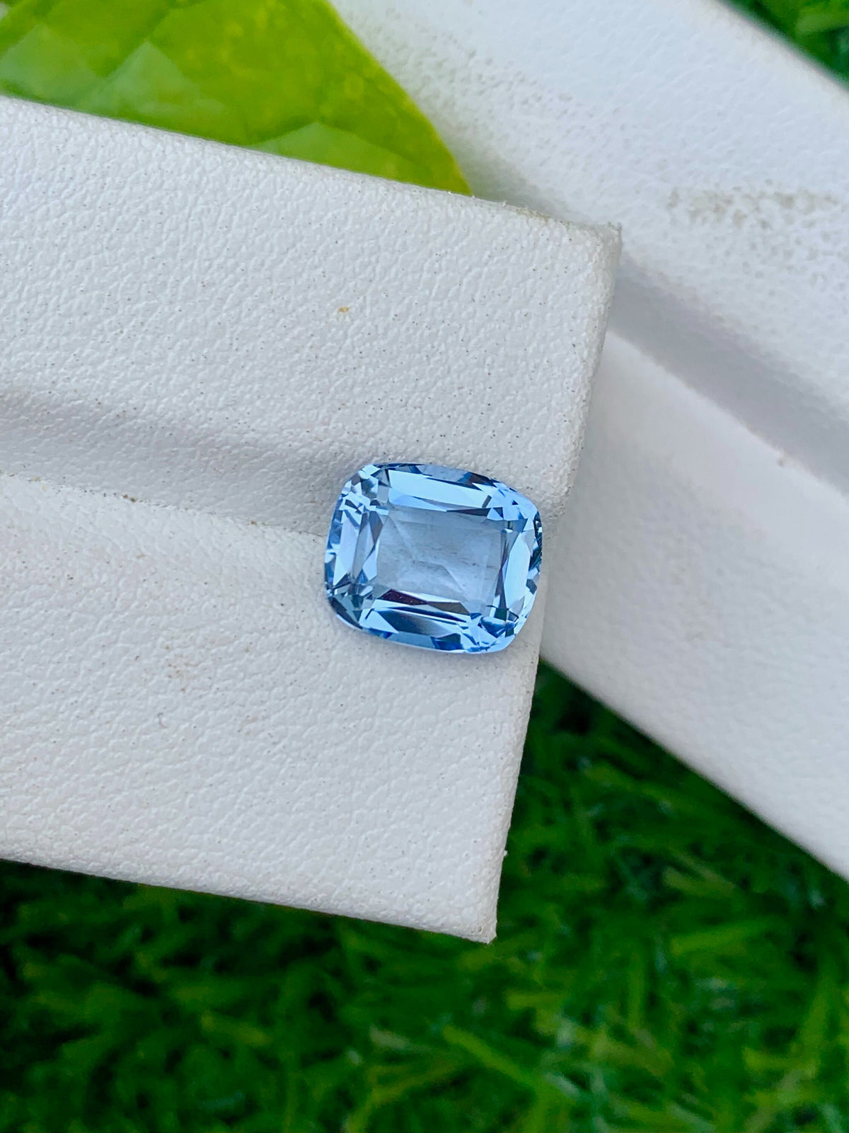 Natural Santa Maria Aquamarine Gemstone: 2.80 CT Flawless Cushion Cut