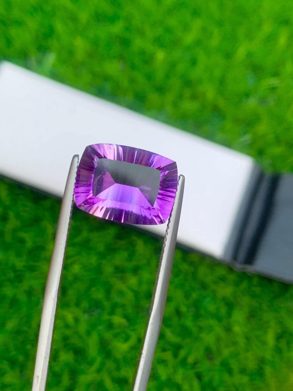 Light Purple Amethyst Gemstone: Flawless Cushion Cut, 8.75 CT
