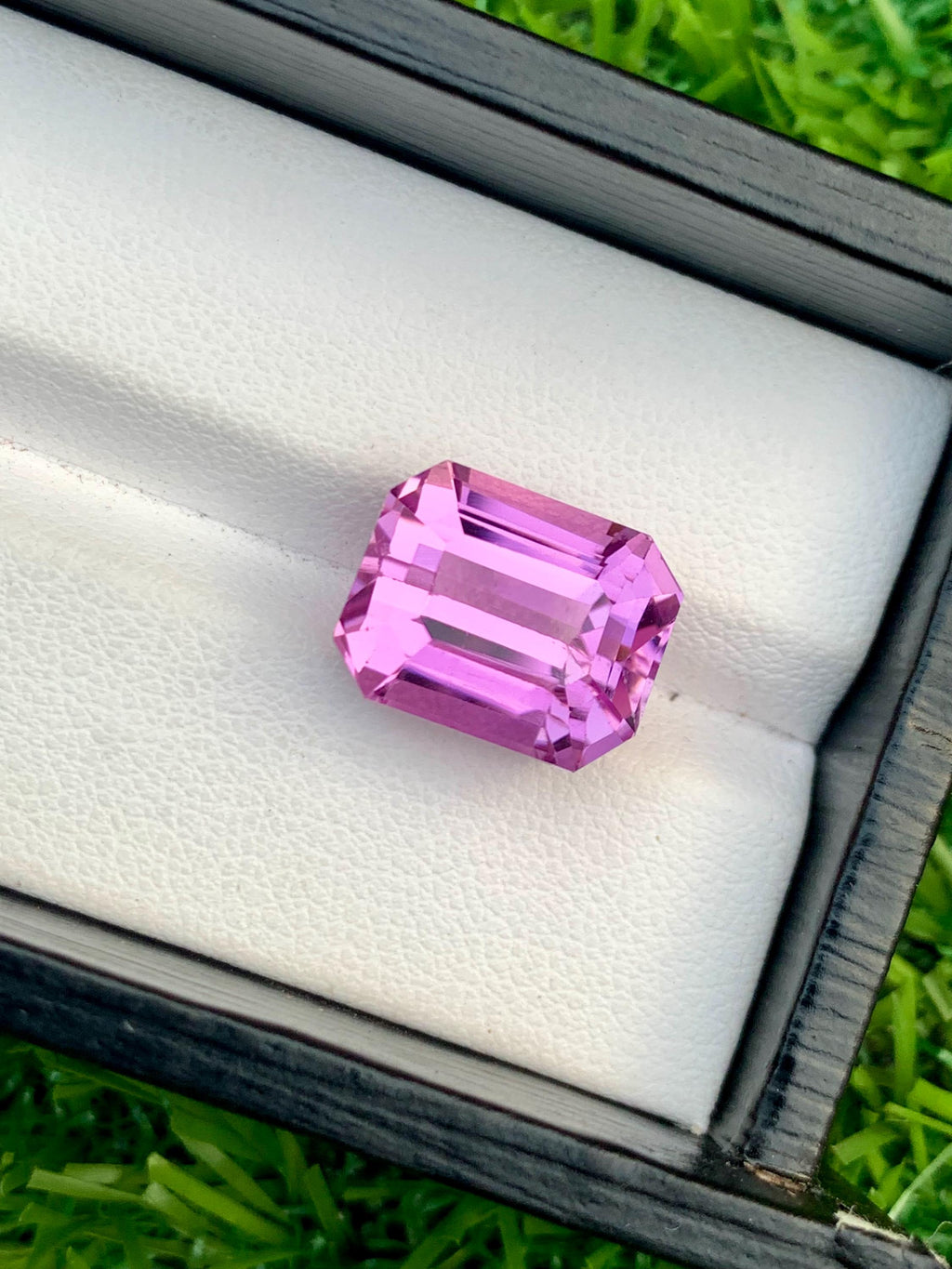 Magenta Pink Kunzite Gemstone: 13.50 CT Octagon Cut, October Birthstone