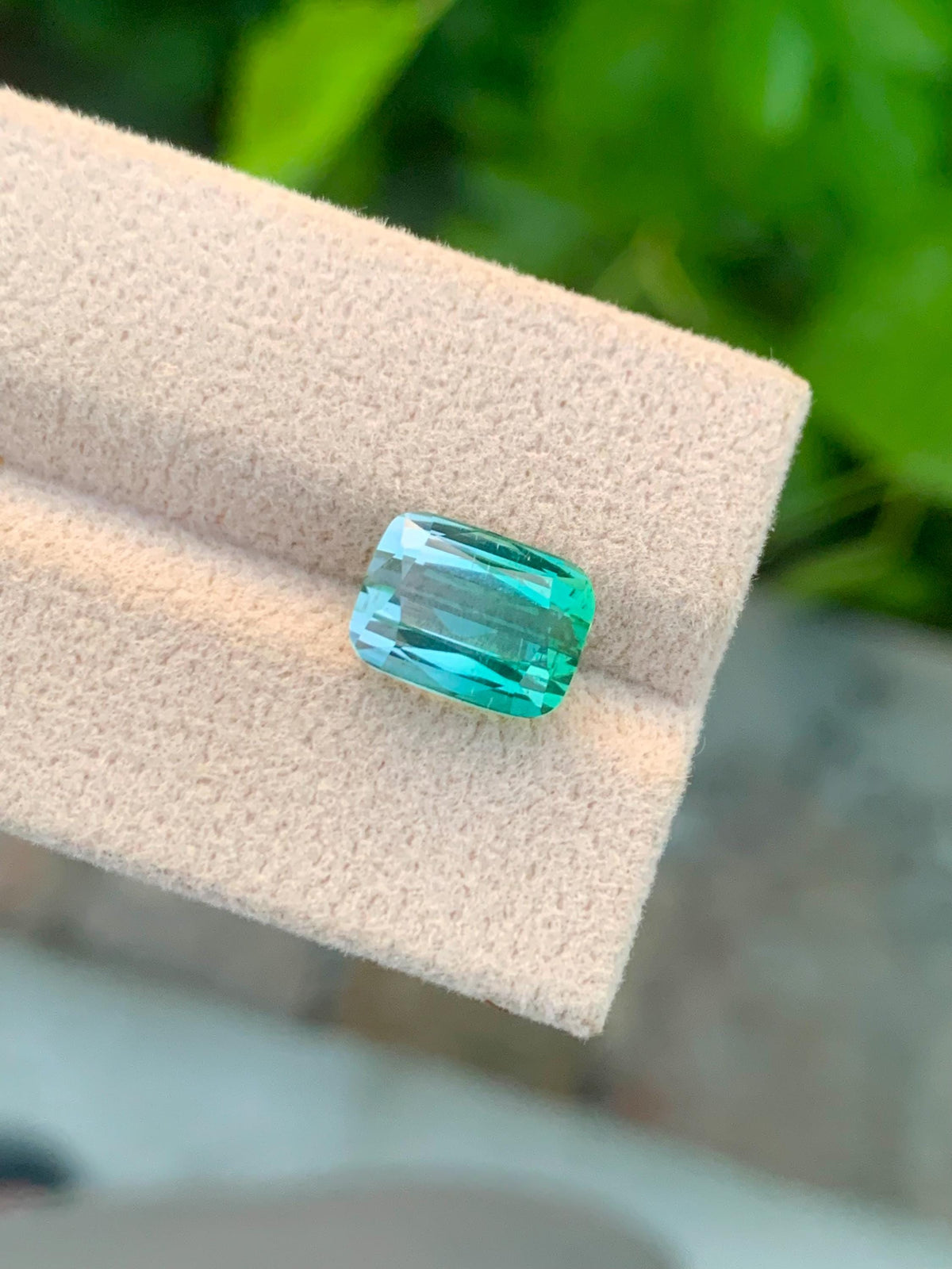 Natural Bluish Green Tourmaline Gemstone: Cushion Cut, 4.70 CT
