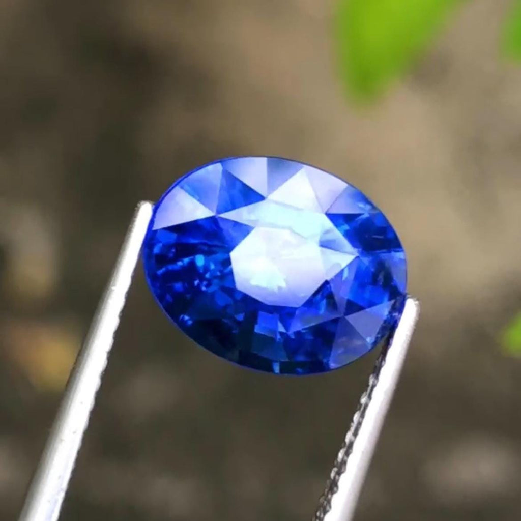 Royal Blue Sapphire 4.43ct Oval Faceted Cut – Madagascar Origin Certified