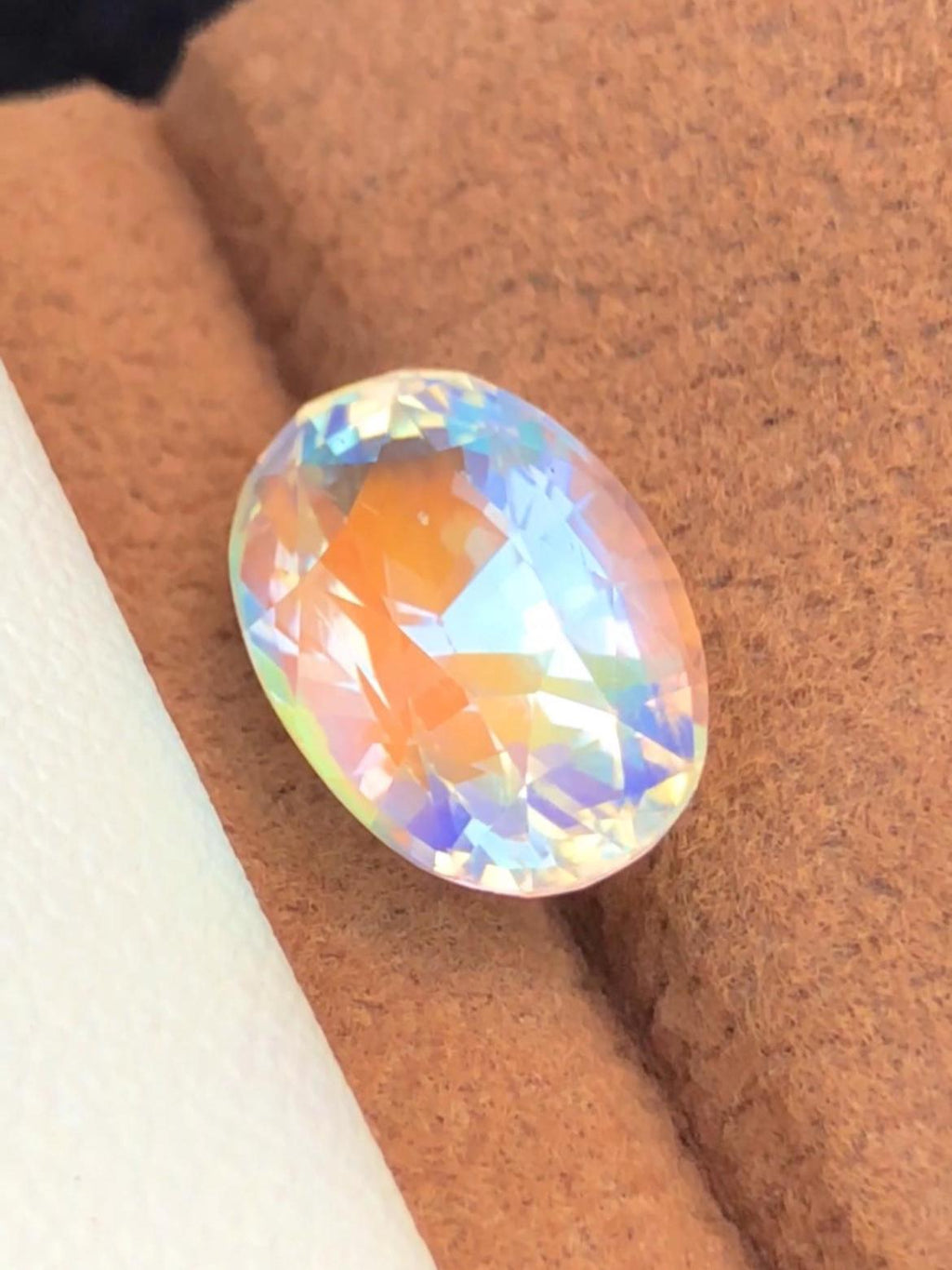 Rainbow Moonstone 3.72ct Oval Faceted Cut – Madagascar