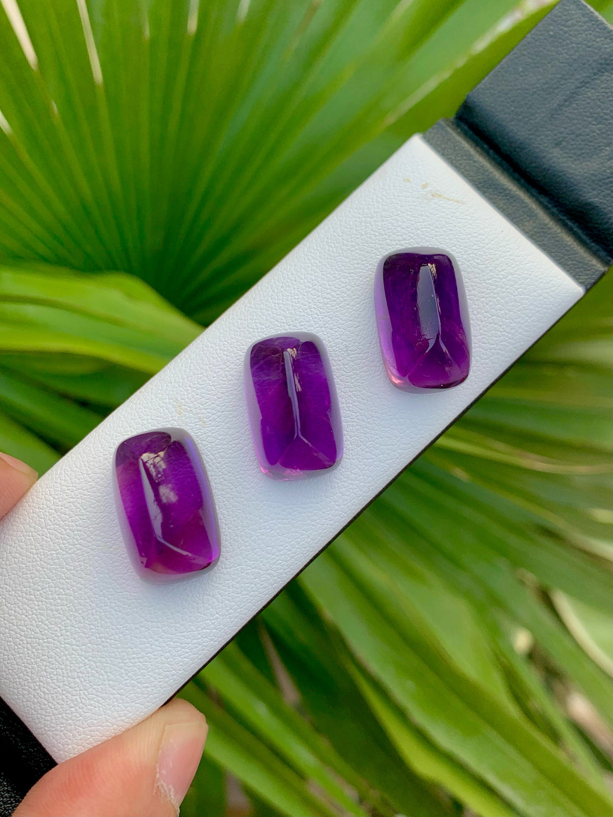 Deep Purple Amethyst Sugarloaf Cabochon Lot: 55.00 Carat Gem