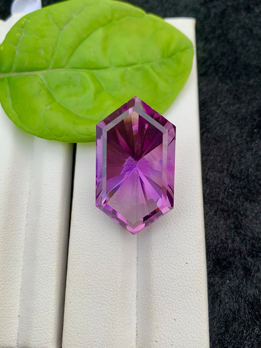 Pink Purple Amethyst Gemstone: 45.60 CT Fancy Cut Stone
