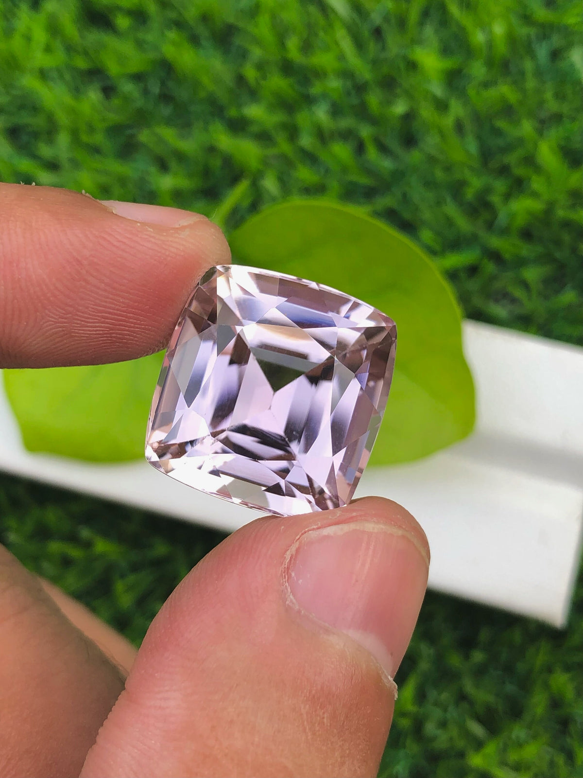 Reddish Pink Kunzite Gemstone: 31.40 CT Faceted Cushion Cut