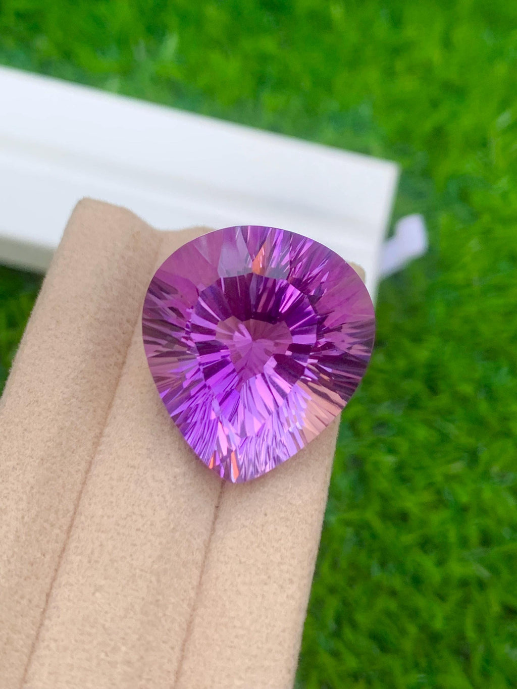 Trillion Cut Natural Amethyst Loose Gemstone: Royal Purple, 38.90 CT