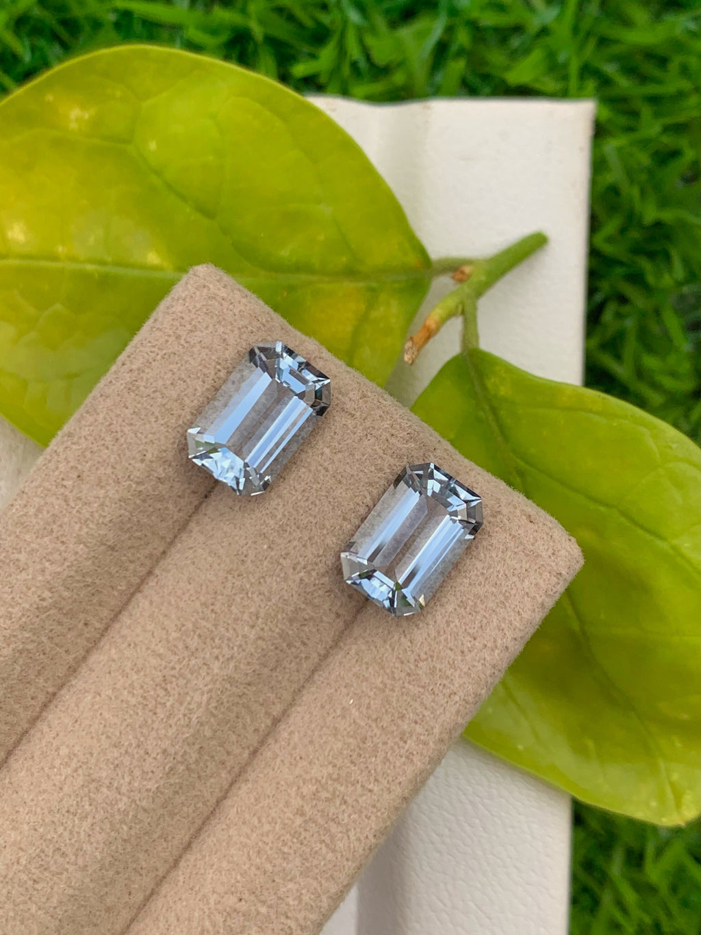 Santa Maria Aquamarine Gemstone Pair: Emerald Cut Beryl, 4.05 CT