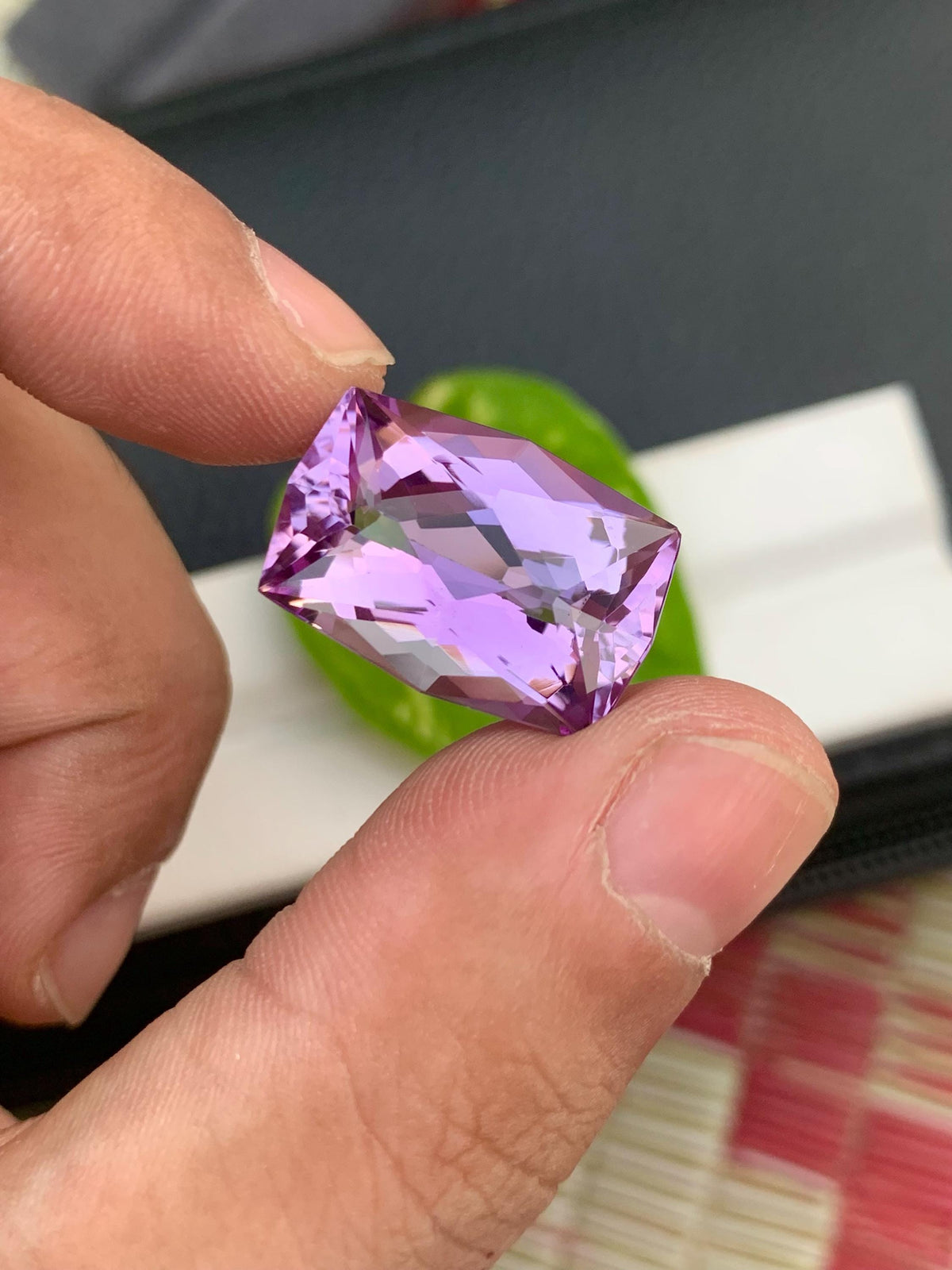 Natural Purple Amethyst Gemstone: 19.20 CT Cushion Cut