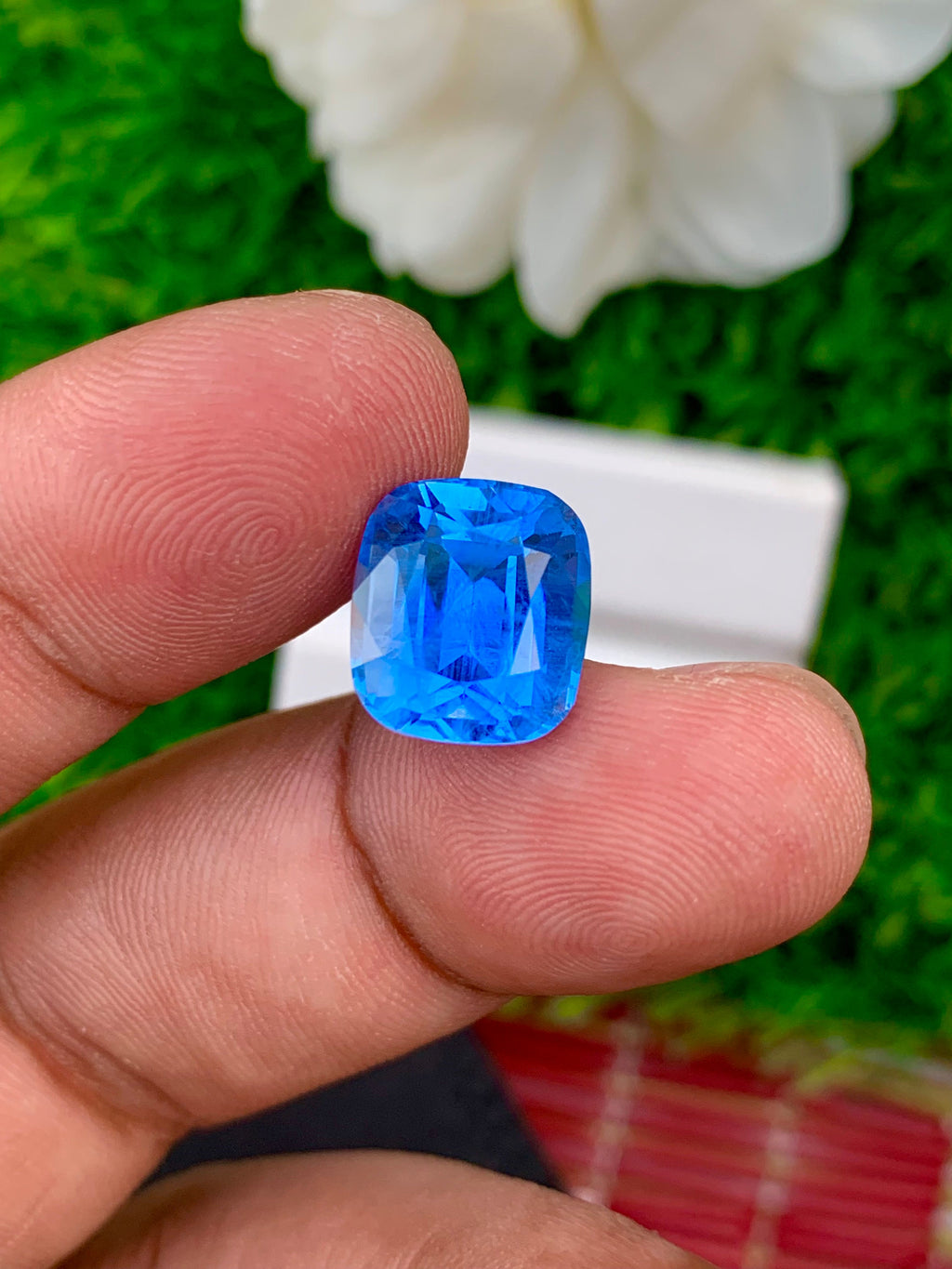 Santa Maria Aquamarine Gemstone: 6.55 ct Fancy Cut Loose Stone