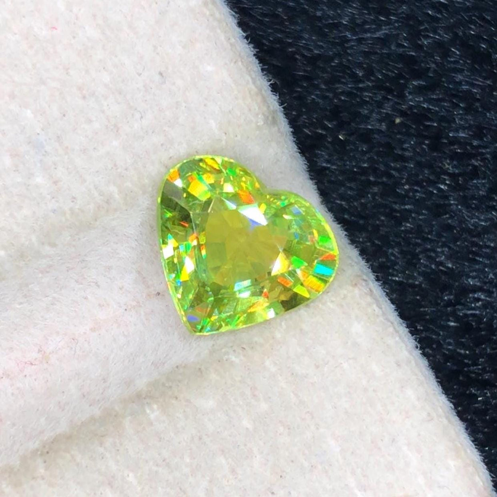 Yellow Sphene 1.60ct Heart Shape – Brilliant Fire from Pakistan