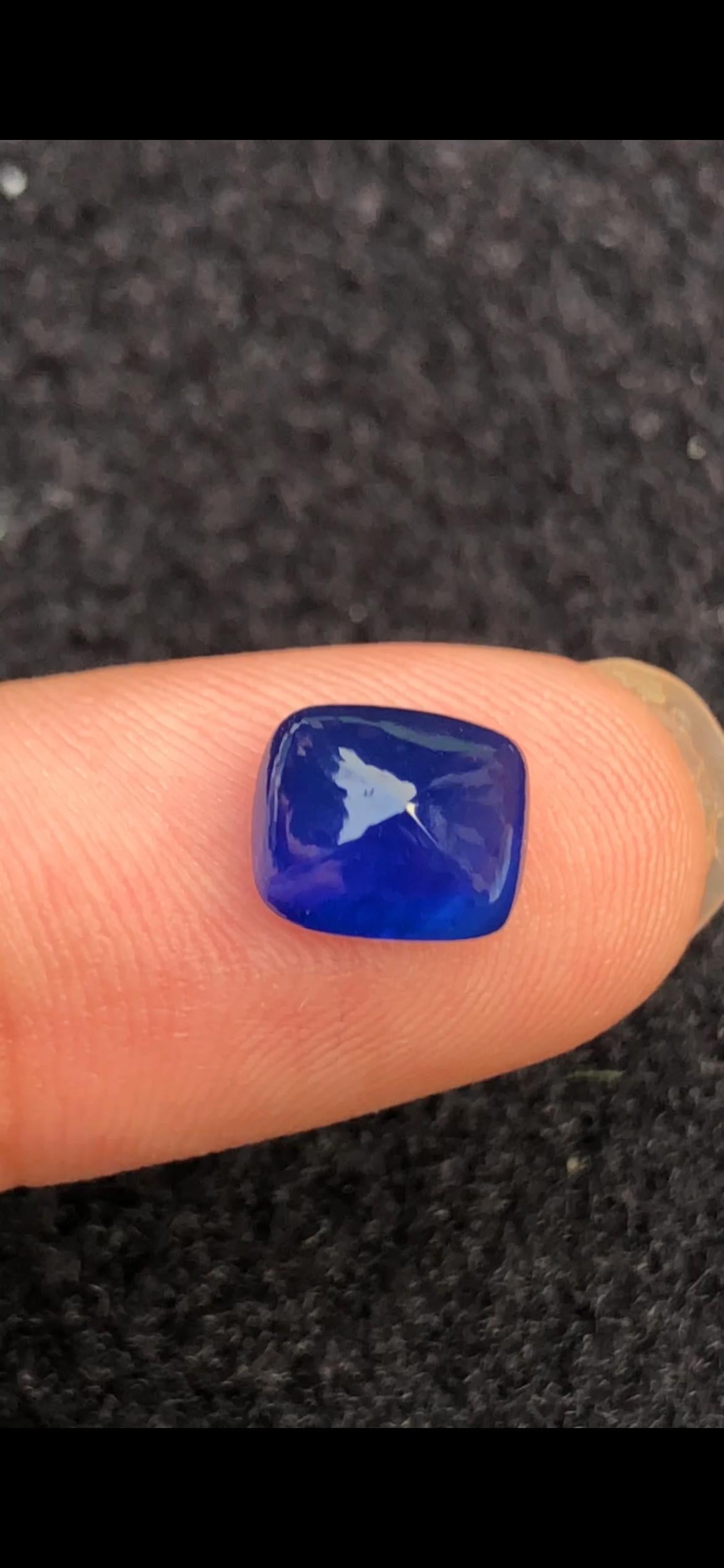 Royal Blue Sapphire 1.60ct Cushion Cabochon – Madagascar – Certified