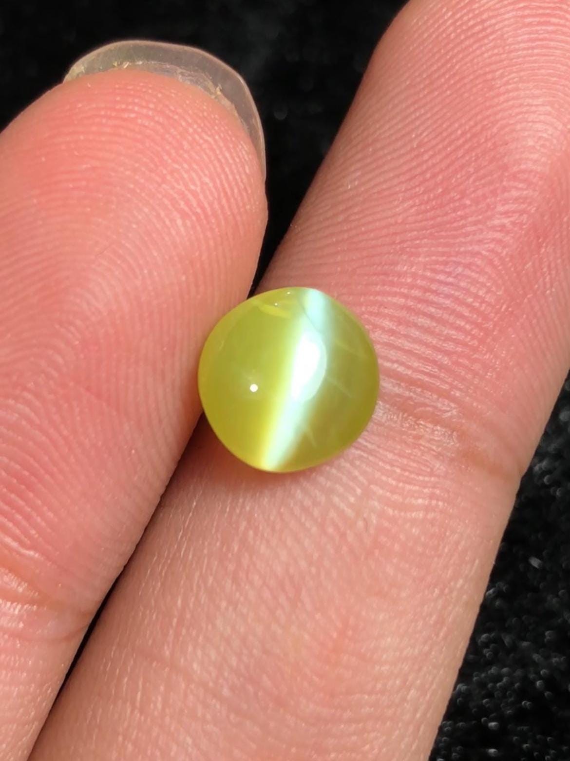 Chrysoberyl Cat’s Eye 3.08ct Oval Cabochon – Sharp Chatoyancy & Fine Glow