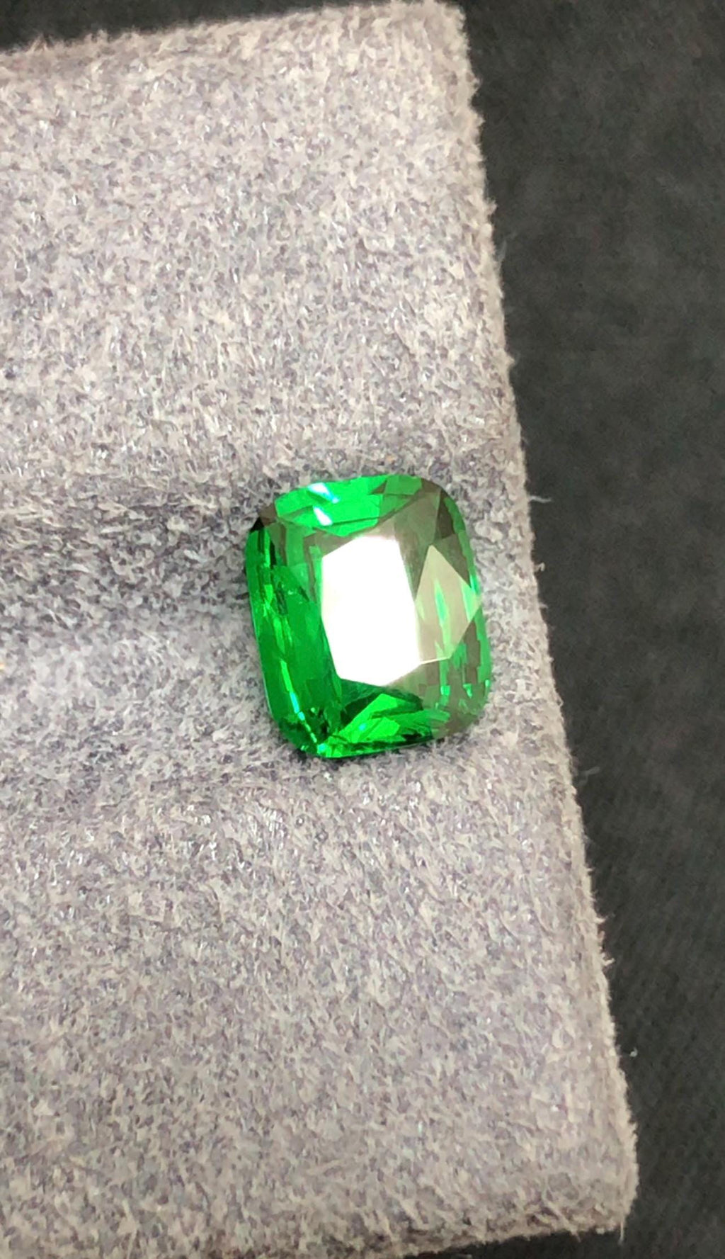 Tsavorite Garnet 1ct Cushion Cut Green Gemstone Tanzania Fine Collector Stone
