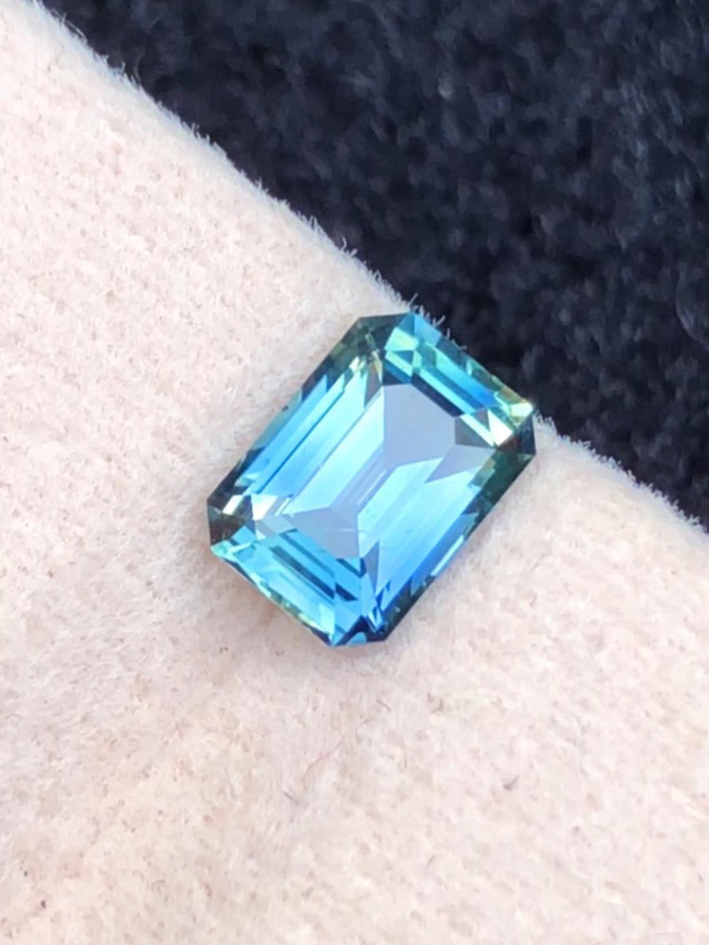 Teal Sapphire 1.05ct Emerald Cut – Madagascar Certified
