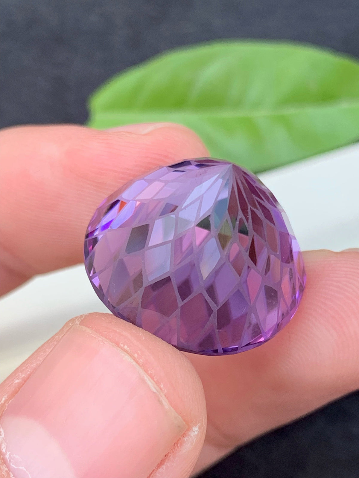 Natural Amethyst Gemstone: Round Brilliant Cut, 45 Carats