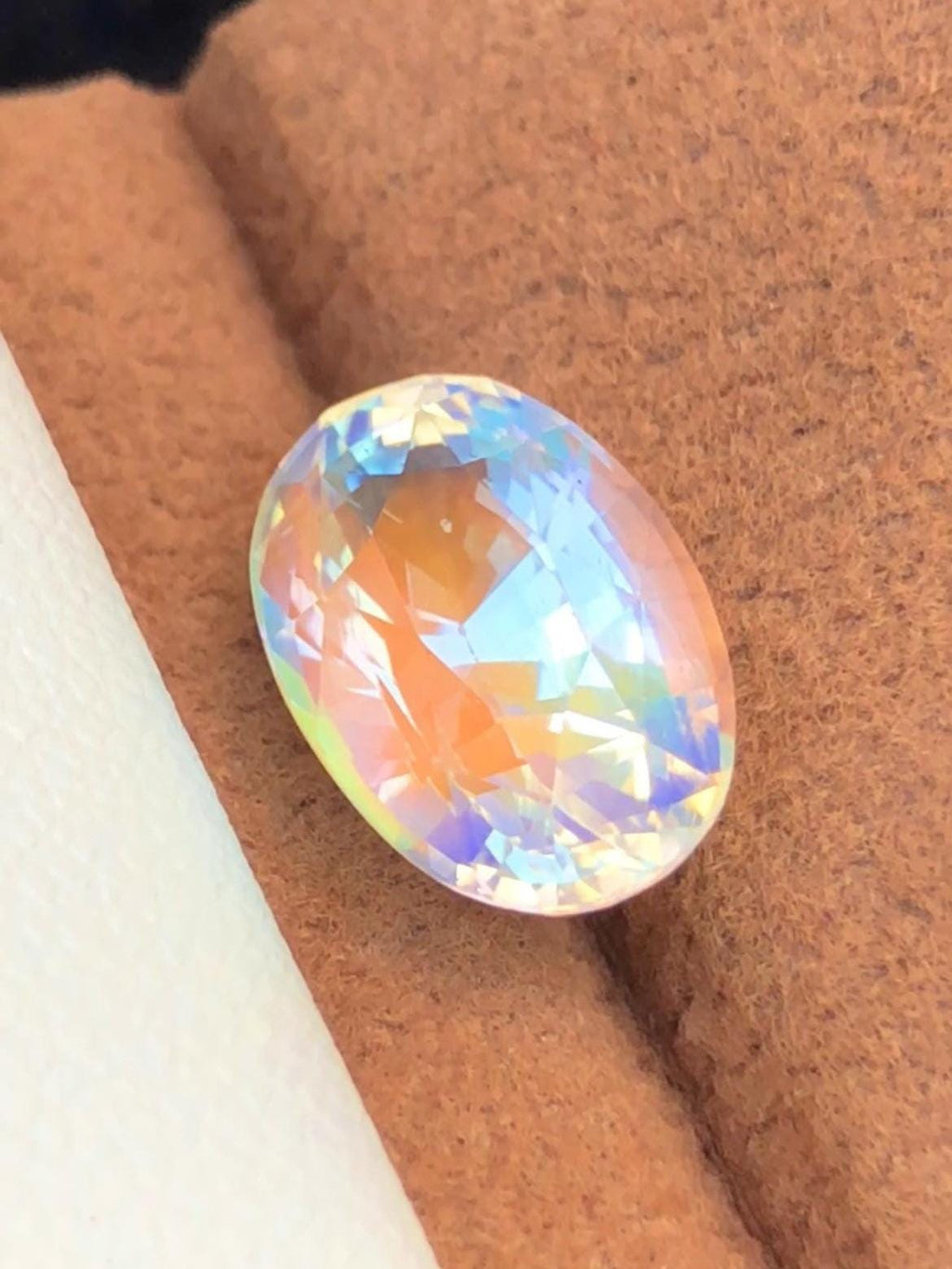 Rainbow Moonstone 3.72ct Oval Faceted Cut – Madagascar