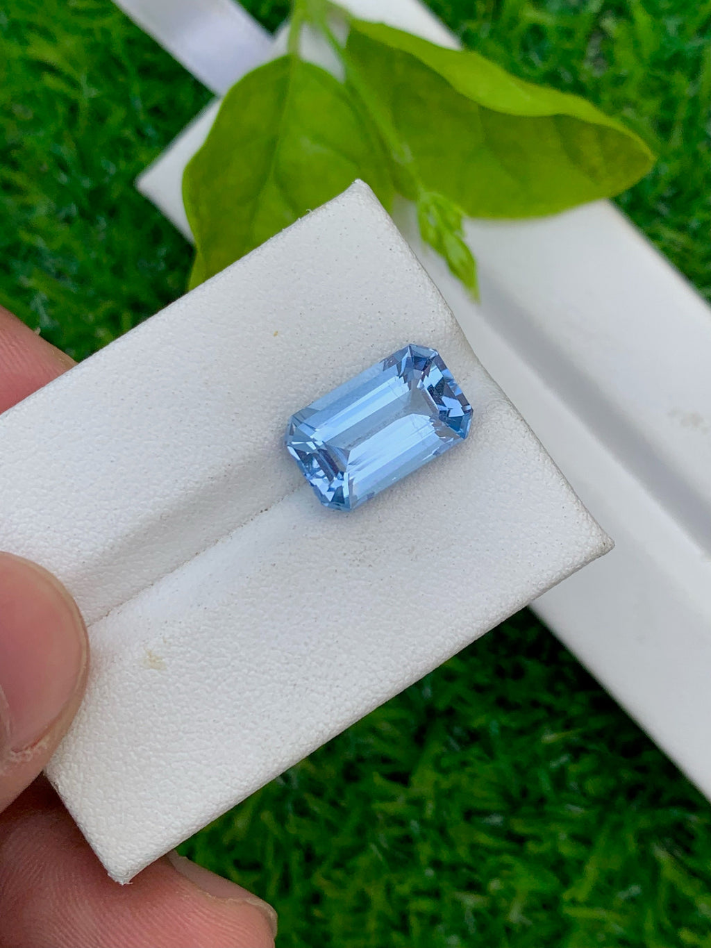 Santa Maria Aquamarine Gemstone: 4.80 CT Emerald Cut Ring Stone
