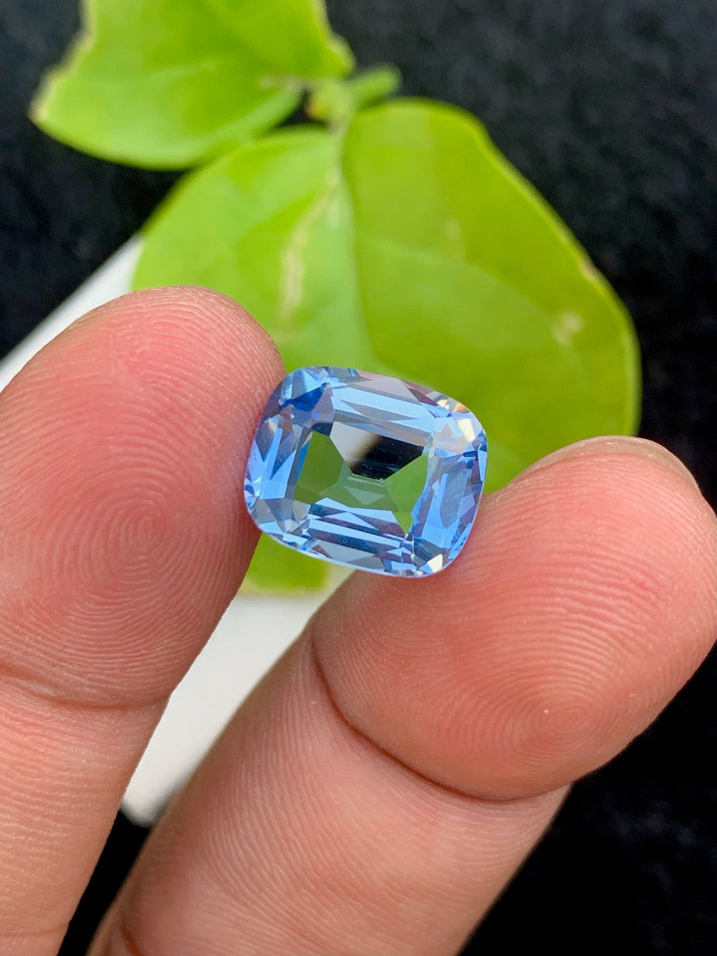 Santa Maria Aquamarine Gemstone: 4.55 CT Deep Blue Cushion Cut