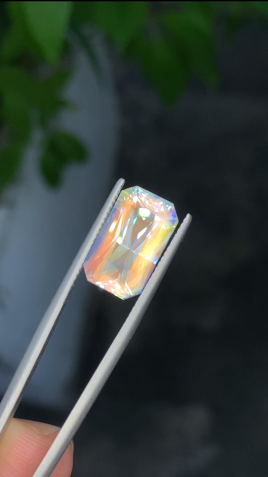 Rainbow Moonstone Gemstone: Flashy Blue Sheen, 9.80 ct Loose Stone