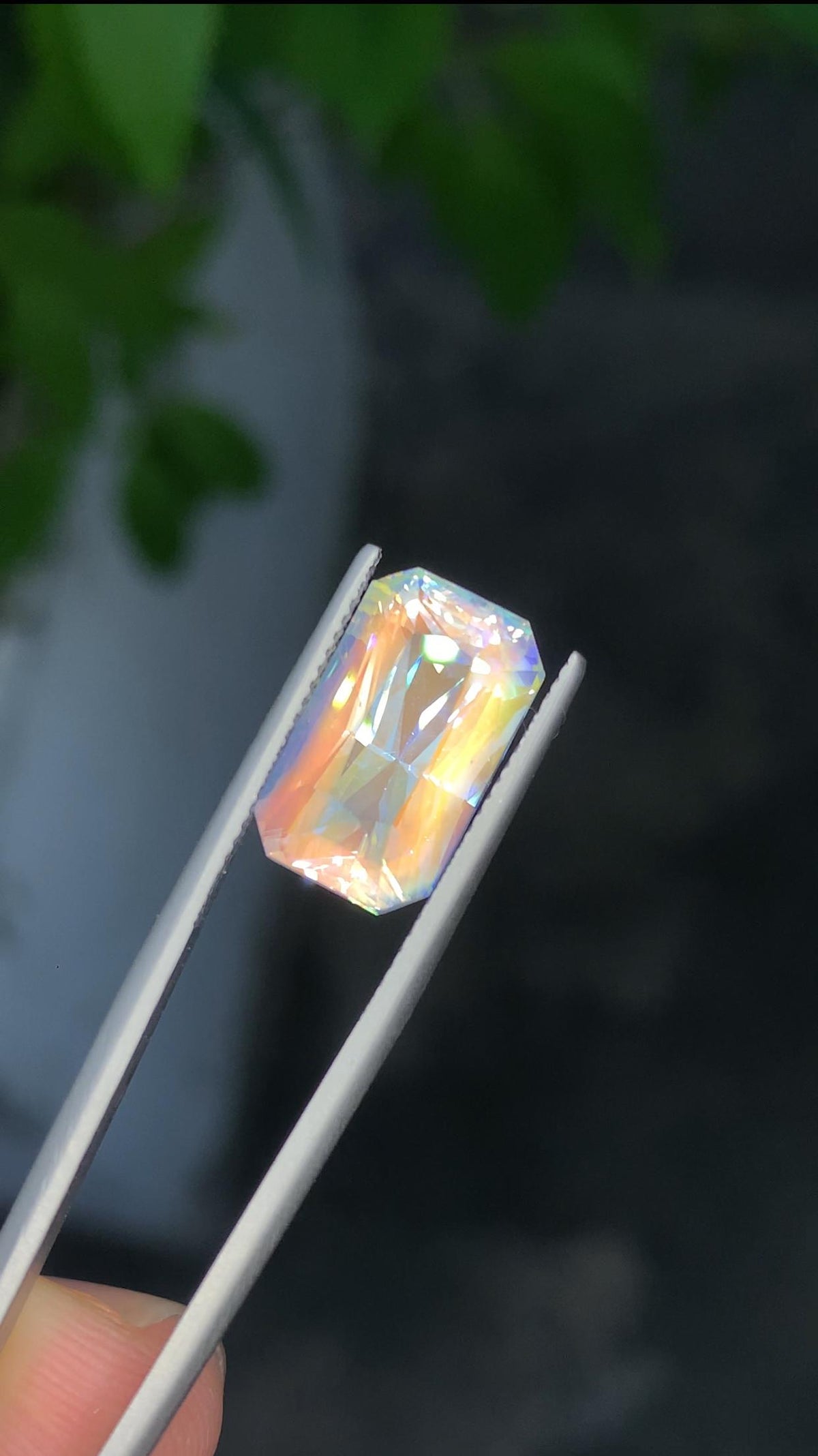 Rainbow Moonstone Gemstone: Flashy Blue Sheen, 9.80 ct Loose Stone