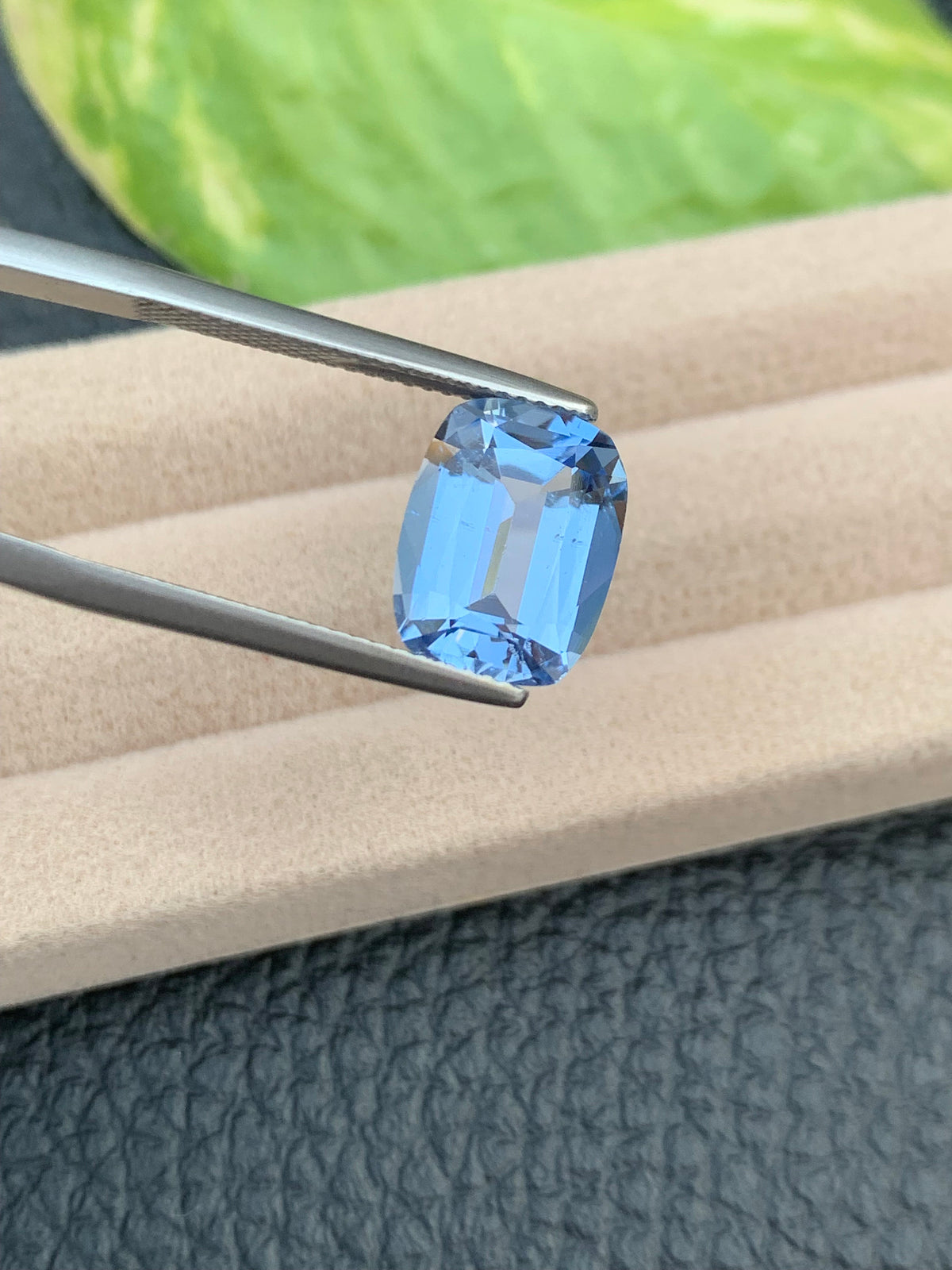 Santa Maria Aquamarine Gemstone: 4.80 CT Deep Blue Cushion Cut