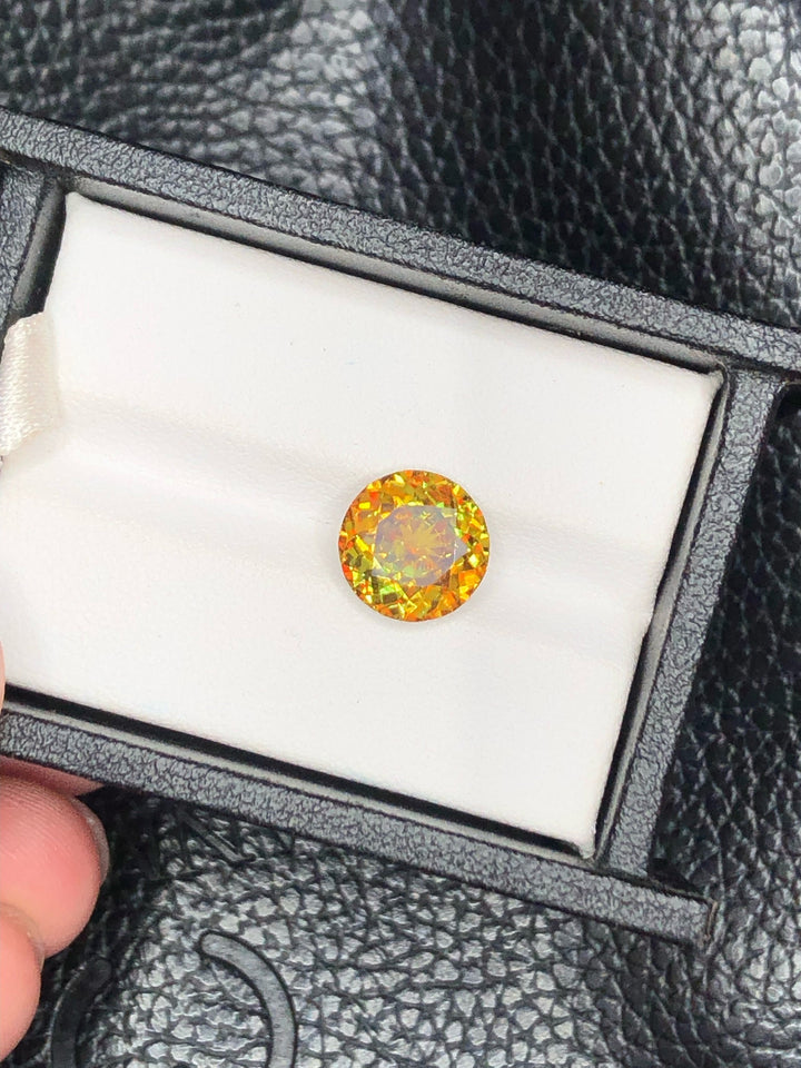 4.15 CT Round Faceted Sphene Titanite Gemstone: Rare Zagi Mine Stone