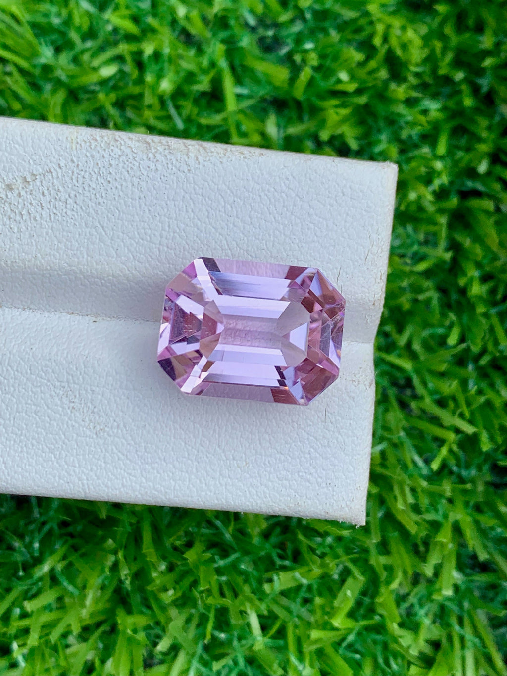Lavender Pink Kunzite Gemstone: Emerald Cut, 15.05 CT Loose Stone