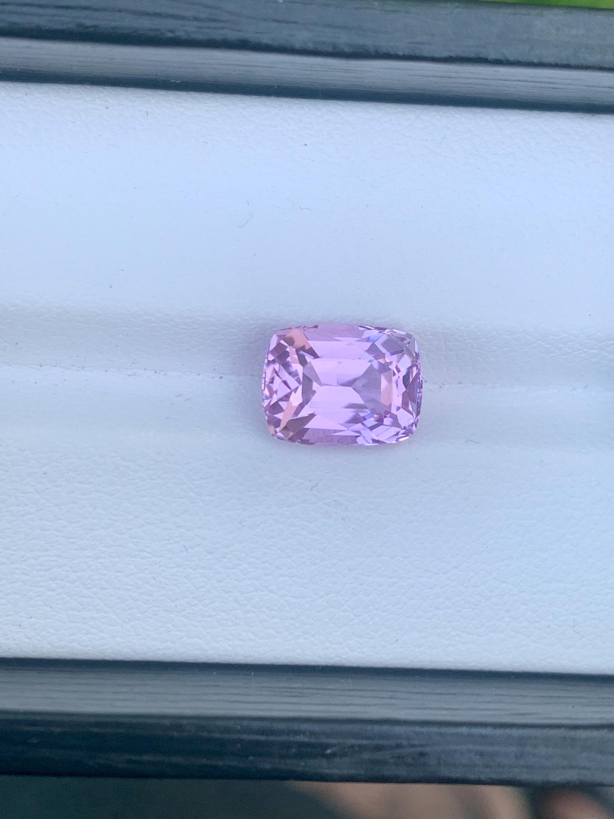 Baby Pink Kunzite Gemstone: 4.10 CT Cushion Cut Spodumene